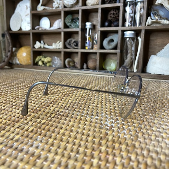 Vintage 80s Glasses Silver Toned Frames Large Lenses Italian Holiday Optics - Picture 6 of 9